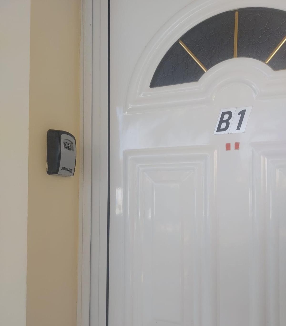 Joanne'S Cosy 1 Bdrm Apt Paphos Luaran gambar