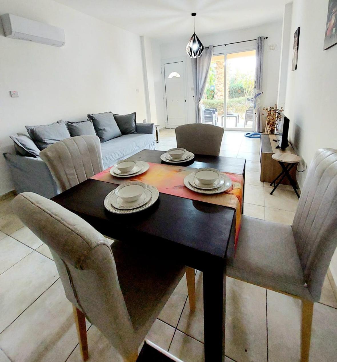Joanne'S Cosy 1 Bdrm Apt Paphos Luaran gambar